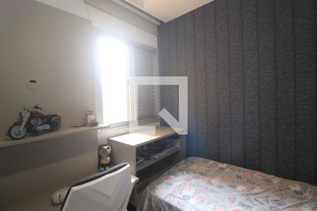 Apartamento à venda com 79m², 3 quartos e 2 vagasQuarto 3