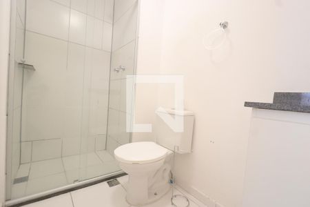 Banheiro da Suíte de apartamento para alugar com 1 quarto, 48m² em Vila Monte Alegre, São Paulo
