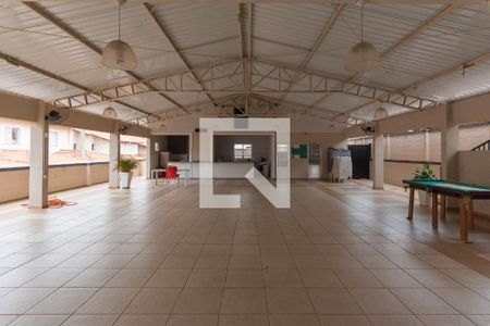 Casa de condomínio para alugar com 130m², 3 quartos e 3 vagas Casa de condomínio para alugar com 130m², 3 quartos e 3 vagasÁrea comum - Salão de festas