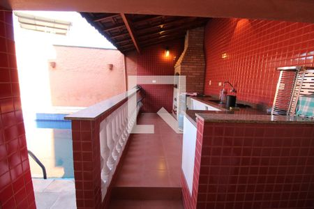 Casa à venda com 300m², 3 quartos e 4 vagasÁrea comum