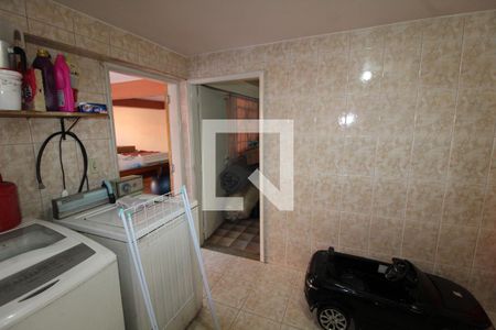 Casa à venda com 300m², 3 quartos e 4 vagasÁrea de Serviço