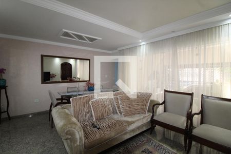 Sala de casa à venda com 3 quartos, 300m² em Vila Prudente, São Paulo