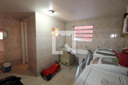 Casa à venda com 300m², 3 quartos e 4 vagasÁrea de Serviço