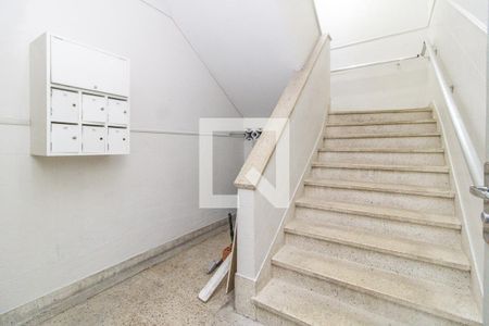Apartamento para alugar com 150m², 3 quartos e sem vagaEntrada - Escadas
