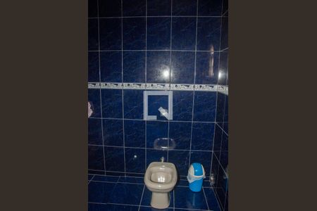 Casa à venda com 150m², 5 quartos e 4 vagasBanheiro da Suíte