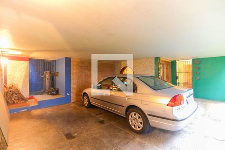 Casa à venda com 300m², 3 quartos e 5 vagasGaragem