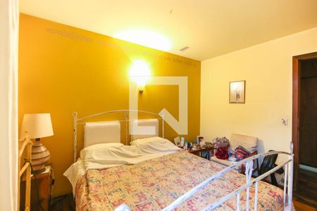 Casa à venda com 300m², 3 quartos e 5 vagasQuarto 3