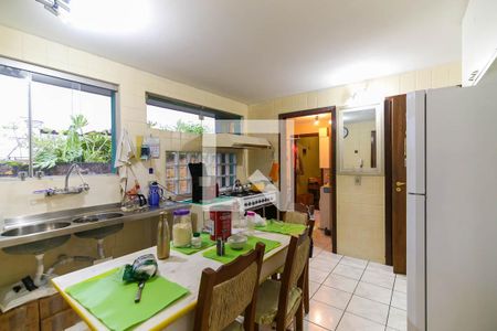 Casa à venda com 300m², 3 quartos e 5 vagasCozinha