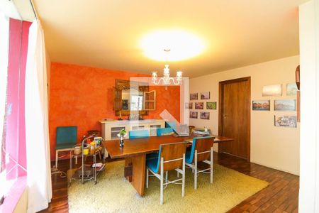 Casa à venda com 300m², 3 quartos e 5 vagasSala de Jantar