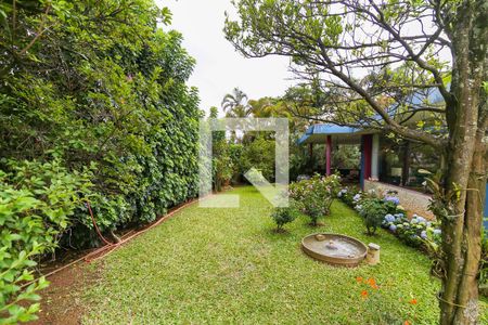 Casa à venda com 300m², 3 quartos e 5 vagasQuintal