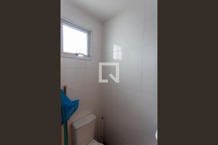 Apartamento para alugar com 105m², 3 quartos e 2 vagas Apartamento para alugar com 105m², 3 quartos e 2 vagasBanheiro de Serviço