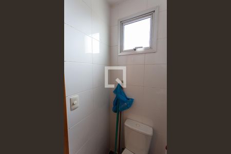 Apartamento para alugar com 105m², 3 quartos e 2 vagas Apartamento para alugar com 105m², 3 quartos e 2 vagasBanheiro de Serviço