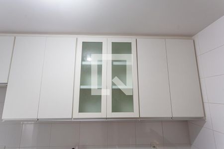 Apartamento para alugar com 105m², 3 quartos e 2 vagas Apartamento para alugar com 105m², 3 quartos e 2 vagasArmário da Cozinha