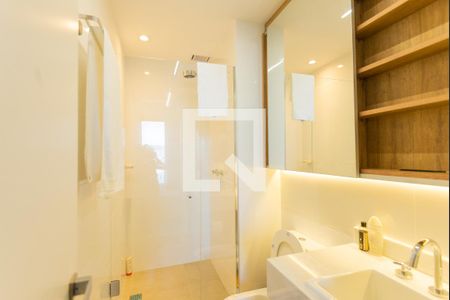 banheiro  de apartamento para alugar com 1 quarto, 50m² em Centro Histórico, Porto Alegre