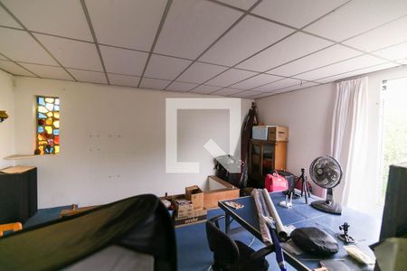 Casa à venda com 235m², 5 quartos e 2 vagas Casa à venda com 235m², 5 quartos e 2 vagasQuarto 3