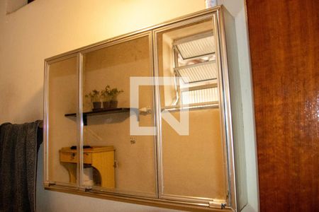 Casa à venda com 100m², 3 quartos e 1 vagaBanheiro de serviço