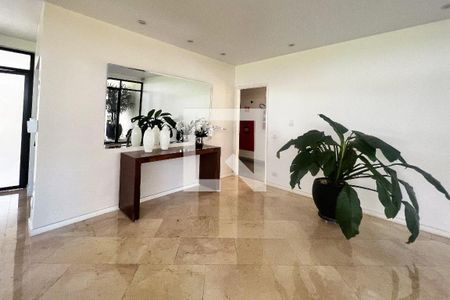 Apartamento à venda com 130m², 3 quartos e 2 vagasÁrea comum - Hall