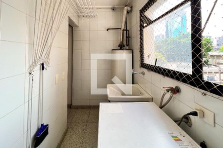 Apartamento à venda com 130m², 3 quartos e 2 vagasÁrea de Serviço