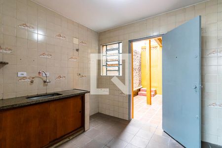 1o. Andar - Cozinha de casa para alugar com 3 quartos, 70m² em Vila Moinho Velho, São Paulo