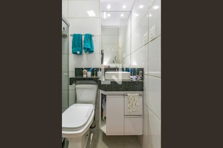 Apartamento à venda com 95m², 3 quartos e 1 vagaBanheiro Social