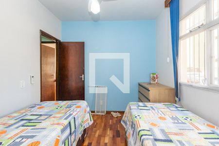 Apartamento à venda com 95m², 3 quartos e 1 vagaQuarto 2