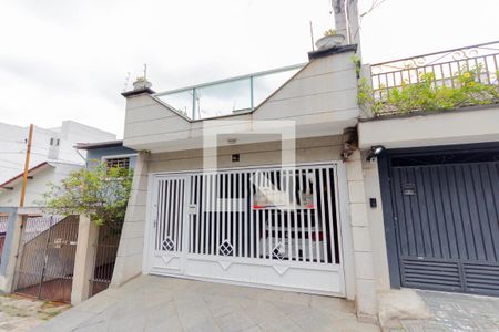 Casa à venda com 360m², 3 quartos e 2 vagasFachada