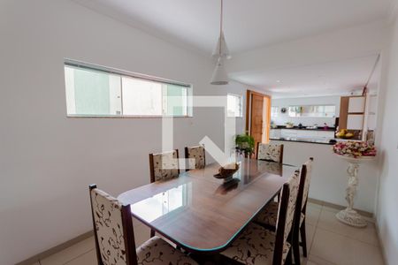 Casa à venda com 360m², 3 quartos e 2 vagasSala de Jantar