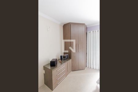 Casa à venda com 360m², 3 quartos e 2 vagasArmário