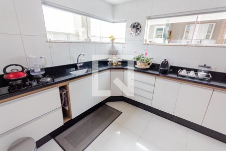 Casa à venda com 360m², 3 quartos e 2 vagasArmário