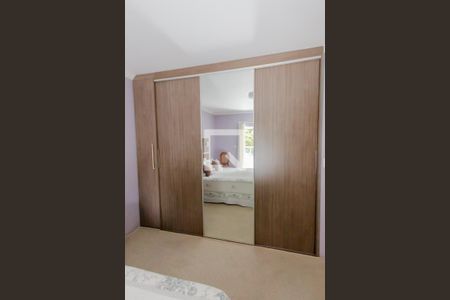 Casa à venda com 360m², 3 quartos e 2 vagasArmário