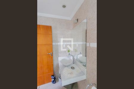 Casa à venda com 360m², 3 quartos e 2 vagasBanheiro da Suíte 2