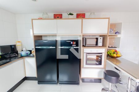 Casa à venda com 360m², 3 quartos e 2 vagasArmário