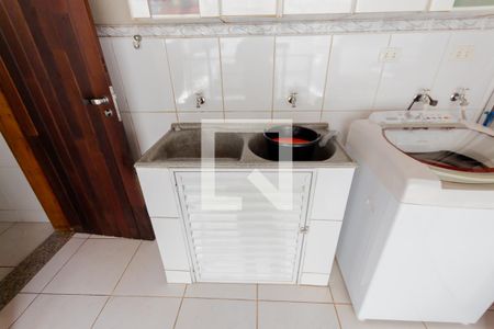 Casa à venda com 360m², 3 quartos e 2 vagasTanque