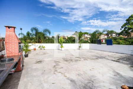 Casa à venda com 320m², 4 quartos e 2 vagasÁrea externa