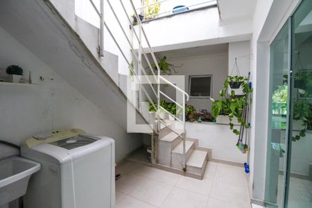 Casa à venda com 320m², 4 quartos e 2 vagasÁrea de Serviço