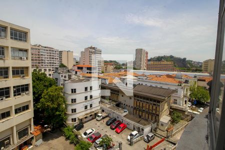 Apartamento para alugar com 46m², 1 quarto e sem vaga Apartamento para alugar com 46m², 1 quarto e sem vagaVista da Varanda