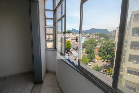 Apartamento para alugar com 46m², 1 quarto e sem vaga Apartamento para alugar com 46m², 1 quarto e sem vagaVaranda