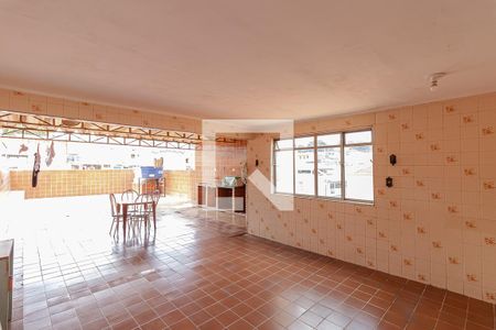 Casa à venda com 263m², 4 quartos e 2 vagasTerraço - Churrasqueira 