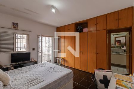 Casa à venda com 263m², 4 quartos e 2 vagasSuíte 3