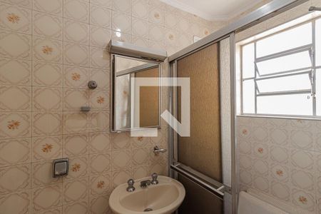 Casa à venda com 263m², 4 quartos e 2 vagasBanheiro 2