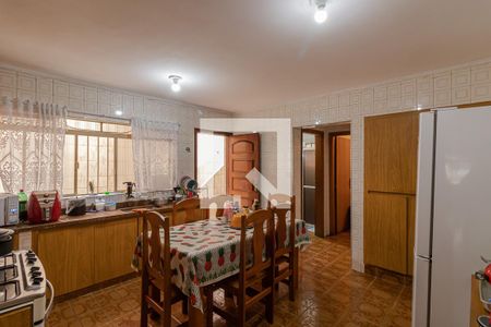 Casa à venda com 263m², 4 quartos e 2 vagasCozinha