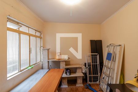 Casa à venda com 263m², 4 quartos e 2 vagasQuarto de Serviço