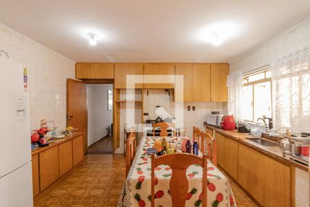 Casa à venda com 263m², 4 quartos e 2 vagasCozinha