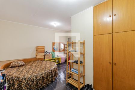 Casa à venda com 263m², 4 quartos e 2 vagasQuarto 2