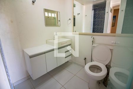 Apartamento à venda com 95m², 3 quartos e 2 vagasBanheiro