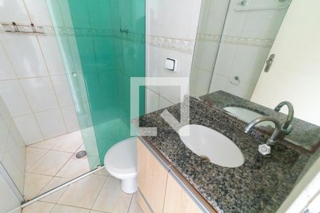 Banheiro do Quarto de casa de condomínio à venda com 3 quartos, 116m² em Vila Marieta, São Paulo
