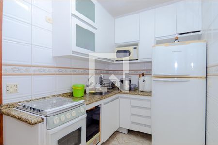 Casa para alugar com 300m², 3 quartos e 2 vagasCozinha