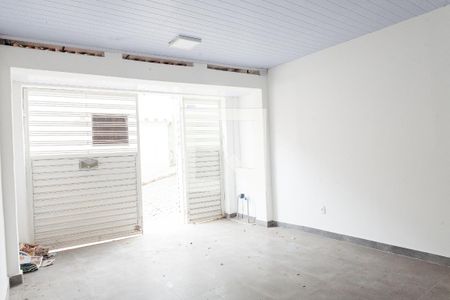 entrada/gragem  de casa para alugar com 1 quarto, 75m² em Rosário, Nova Lima