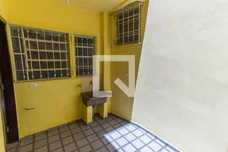 Casa para alugar com 80m², 2 quartos e 1 vaga Casa para alugar com 80m², 2 quartos e 1 vagaÁrea de Serviço