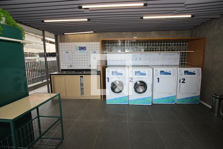 Studio à venda com 26m², 1 quarto e sem vaga Studio à venda com 26m², 1 quarto e sem vagaÁrea Comum - Lavanderia